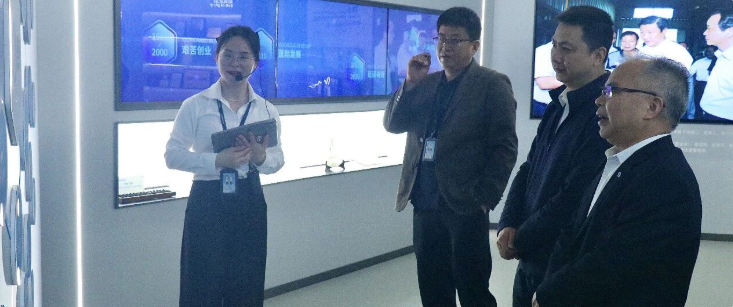 省药监局领导来圣效集团调研指导
